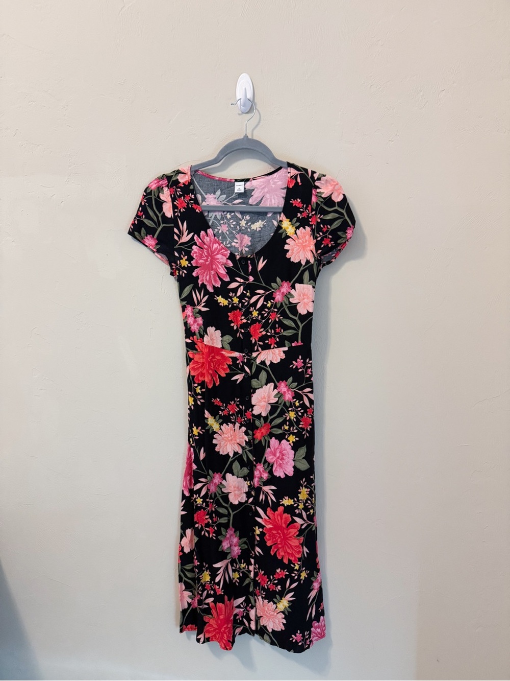 Old Navy Black Floral V-Neck Women's Dress - Pink & Red Flower Print